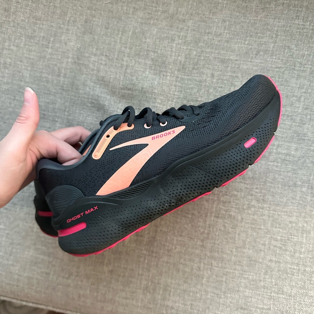Brooks ghost max